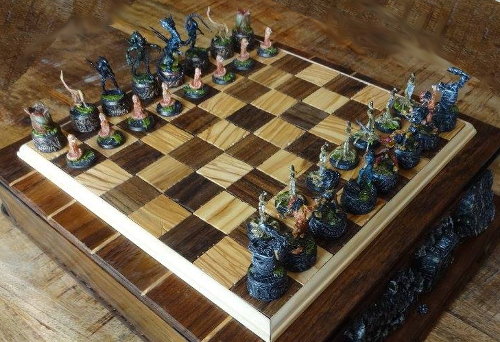 Aliens vs Predator Chess from Scenery World Workshop