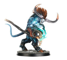 Humanoid bovine magic-user in 1/56 scale (Ogroid Thaumaturge for Warhammer: Age of Sigmar) from Games Workshop - Miniature figure review