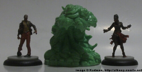 Cthulhu Wars Shoggoth from Petersen Games - 1:50 (35/38mm) comparison with 35mm high Zombicide Male Walker #2 and Female Walker #2.
