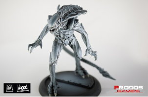 Alien Royal Guard set (for Alien vs Predator: The Hunt Begins) from Prodos Games - Miniature set