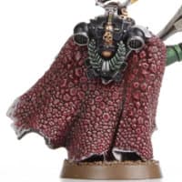 Scaly cloak - Kesare's Mantle of Forgefather Vulkan He'stan for Warhammer 40.000 from Games Workshop - Miniature accessory review